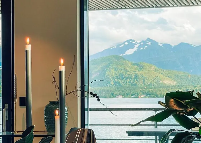 Apartament Magical View Towards The Fjords By The Sea Ålesund